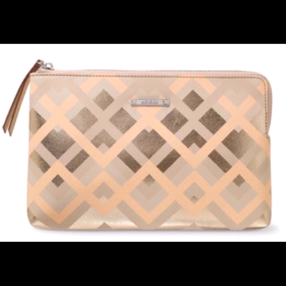 NWT Stella & Dot Capri Pouch Metallic Geo Chevron